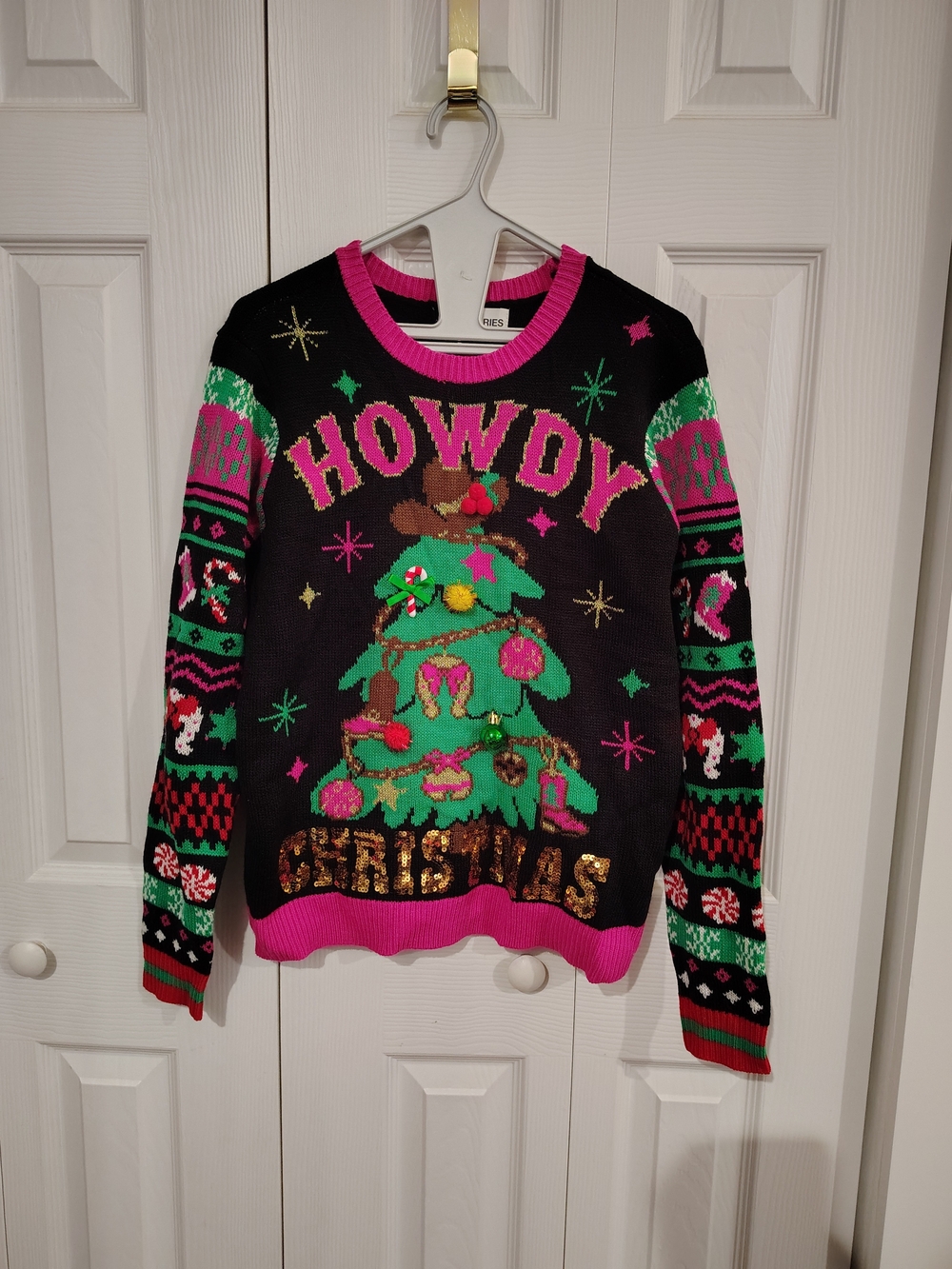 No Boundaries Black Pink & Green "HOWDY" Christmas Tree Sweater Girls Size 12-14